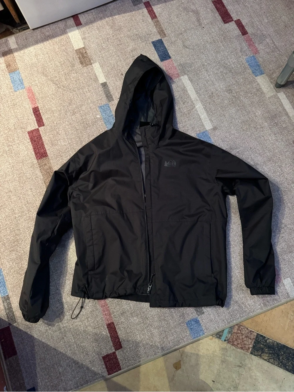 Men's Black REI Hooded Rain Jacket